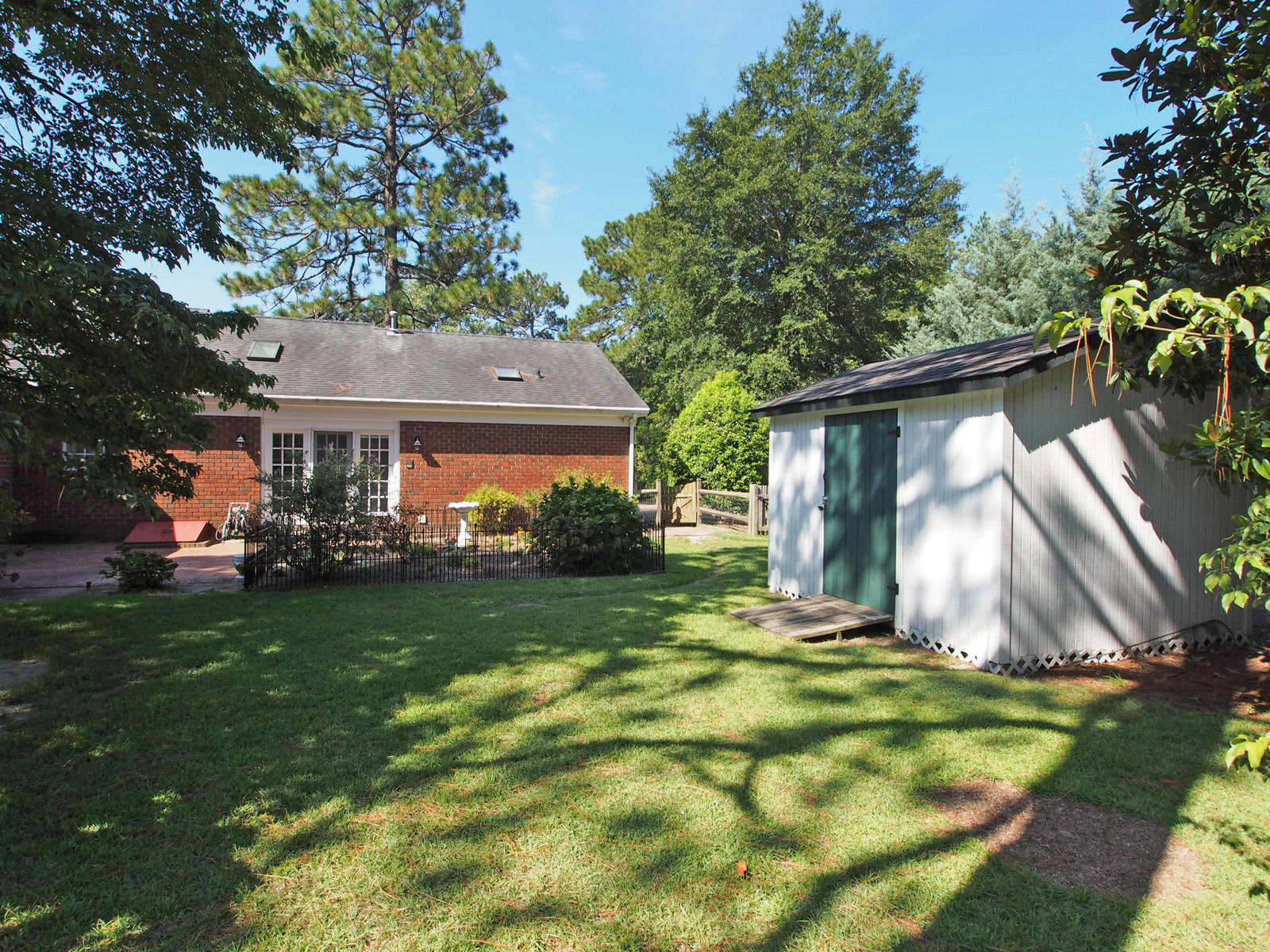 80 Dalrymple Road Pinehurst, NC 28374 - Photo 23 of 29 yard4