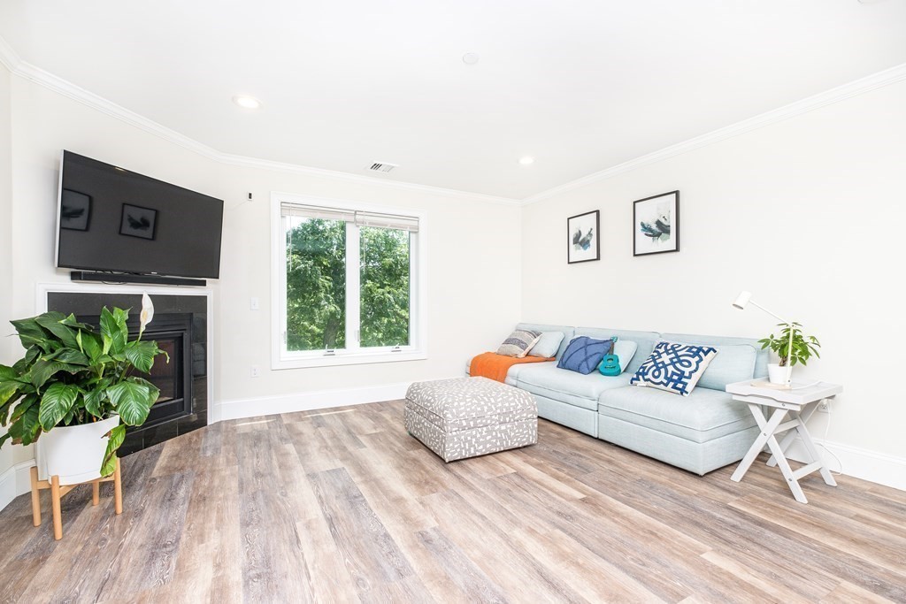 463 Rutherford Avenue, Unit 402 Boston, MA 02129 - Photo 2 of 22 Gallery Image 2