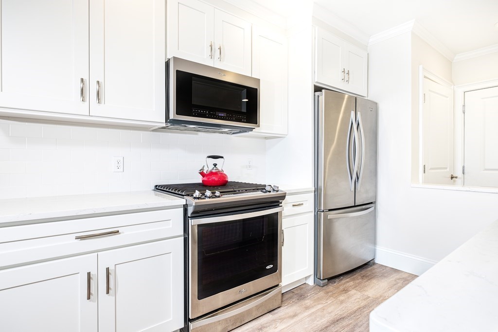 463 Rutherford Avenue, Unit 402 Boston, MA 02129 - Photo 5 of 22 Gallery Image 5