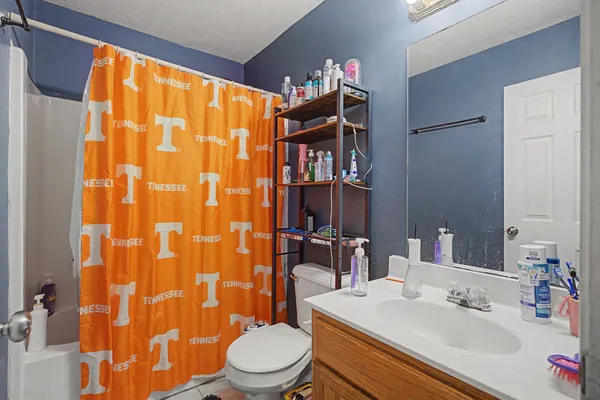 $349,900 | 1115 West Church Street, Orlinda, TN 37141