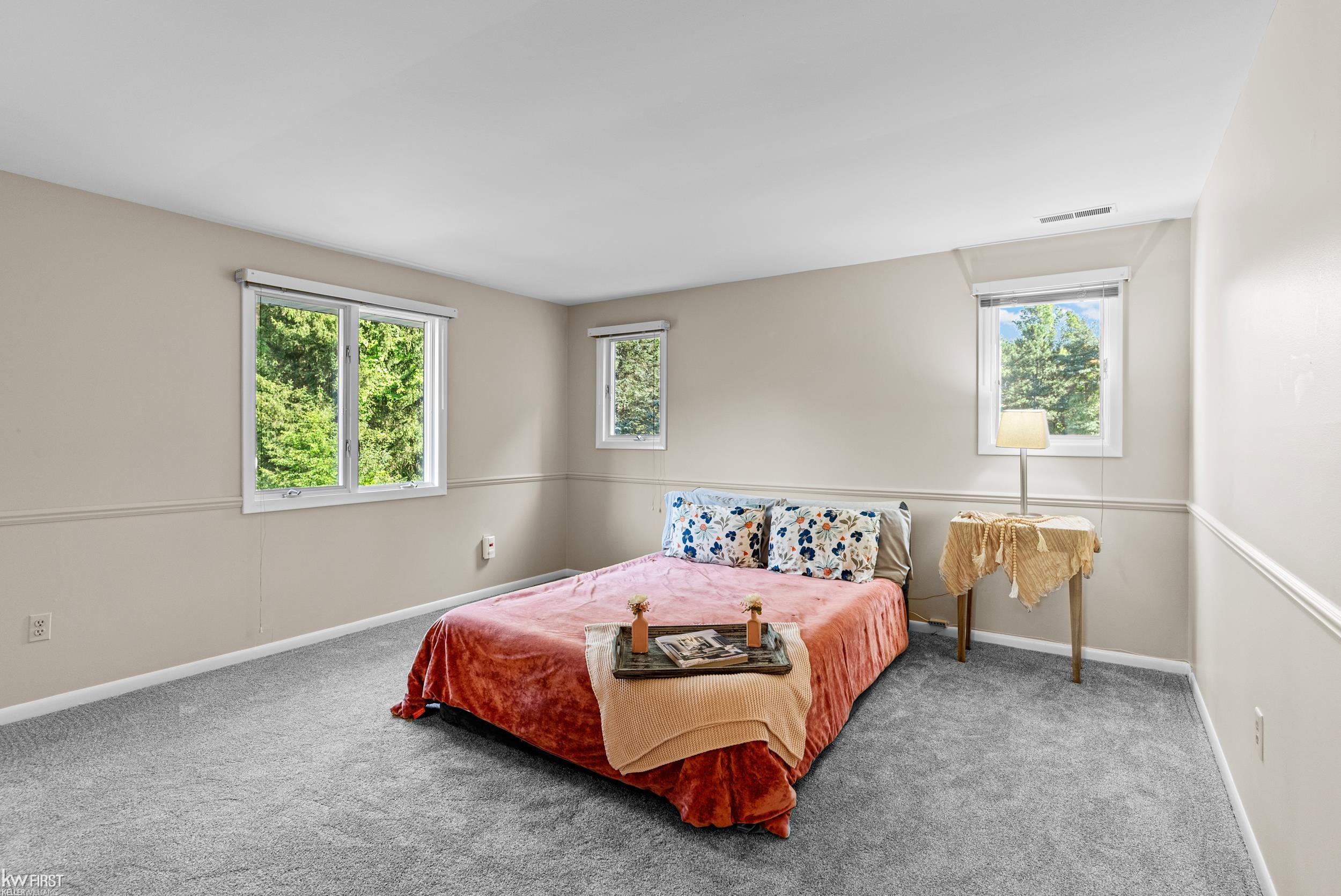 1061 Rose Center Road Fenton, MI 48430 - Photo 22 of 66