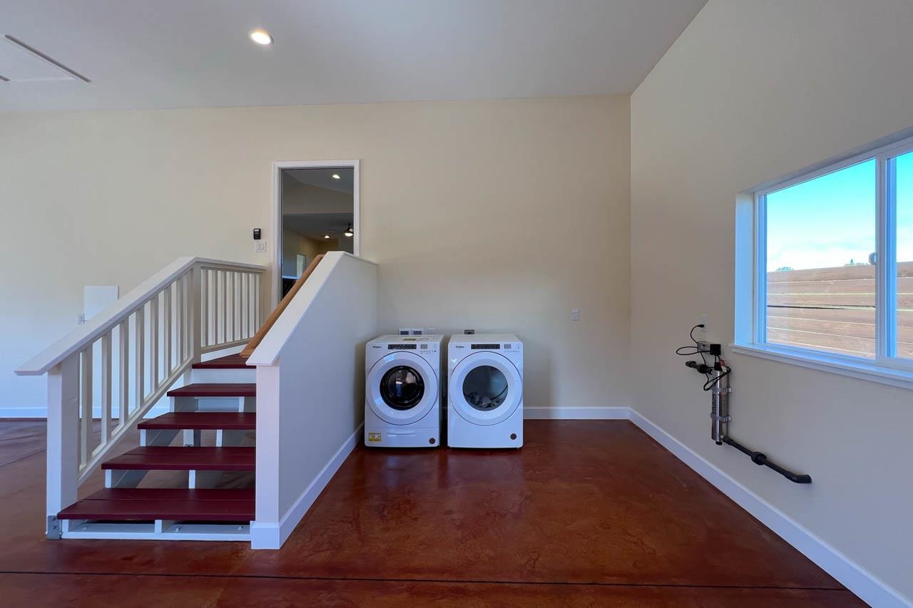 2728 Kaupakalua Road, Unit B Haiku, HI 96708 - Photo 26 of 29 a view of a livingroom with wooden floor