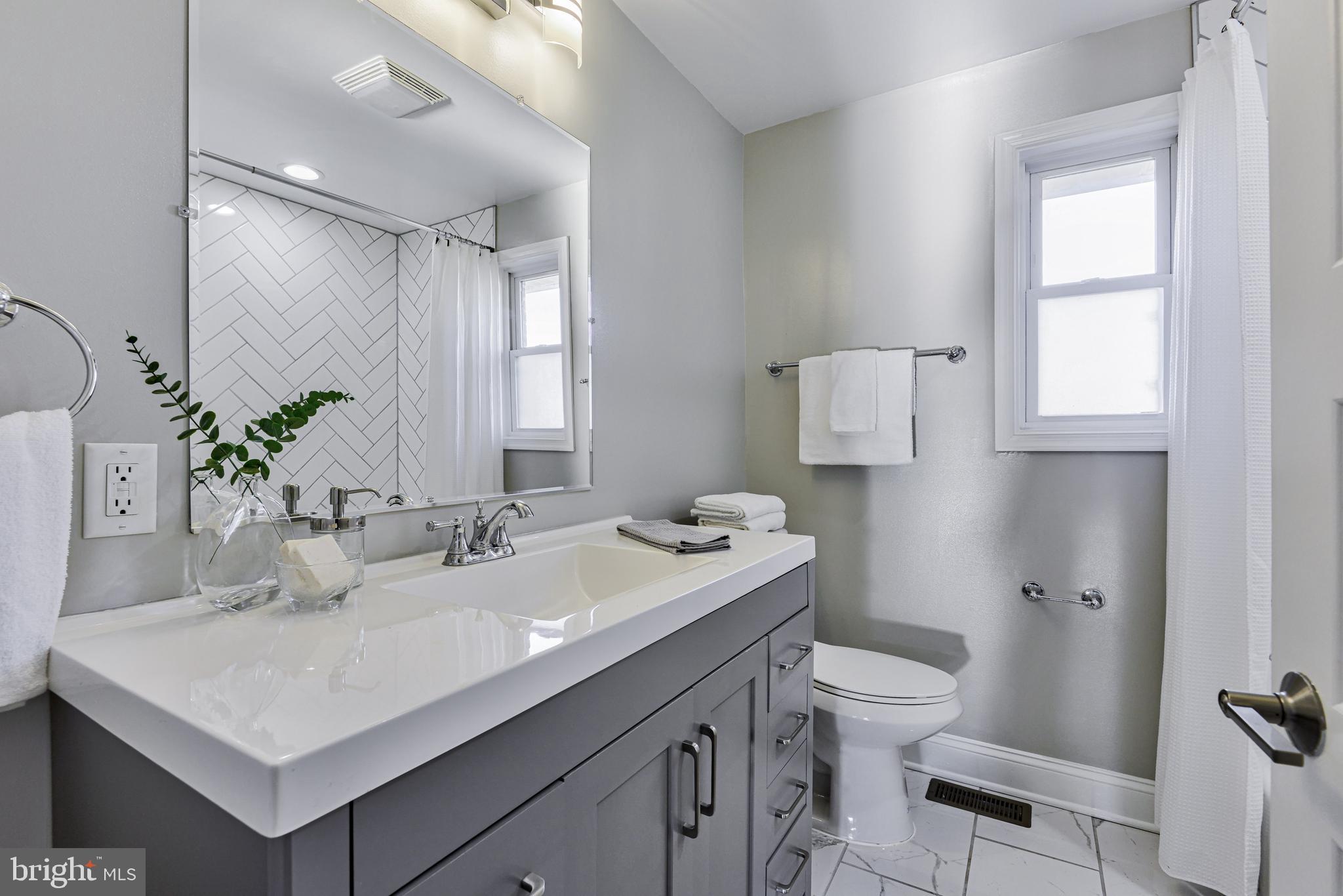 9205 Ravenwood Road Baltimore, MD 21237 - Photo 21 of 43 Gallery Image 21