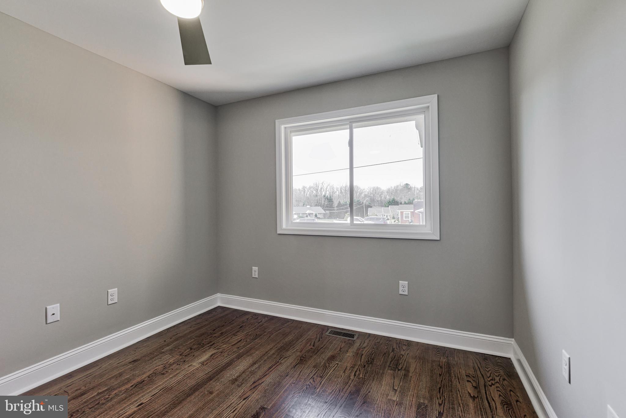 9205 Ravenwood Road Baltimore, MD 21237 - Photo 24 of 43 Gallery Image 24