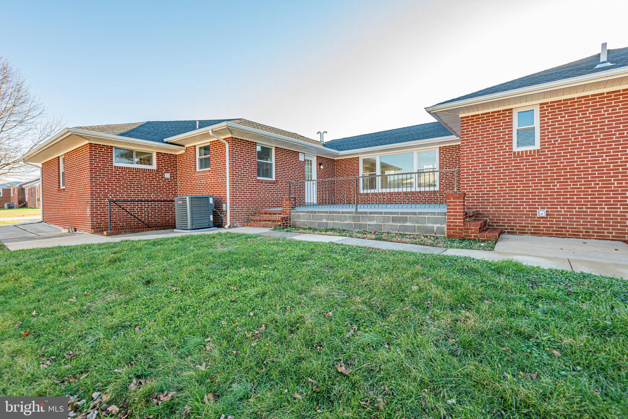 9205 Ravenwood Road Baltimore, MD 21237 - Photo 40 of 43 Gallery Image 40