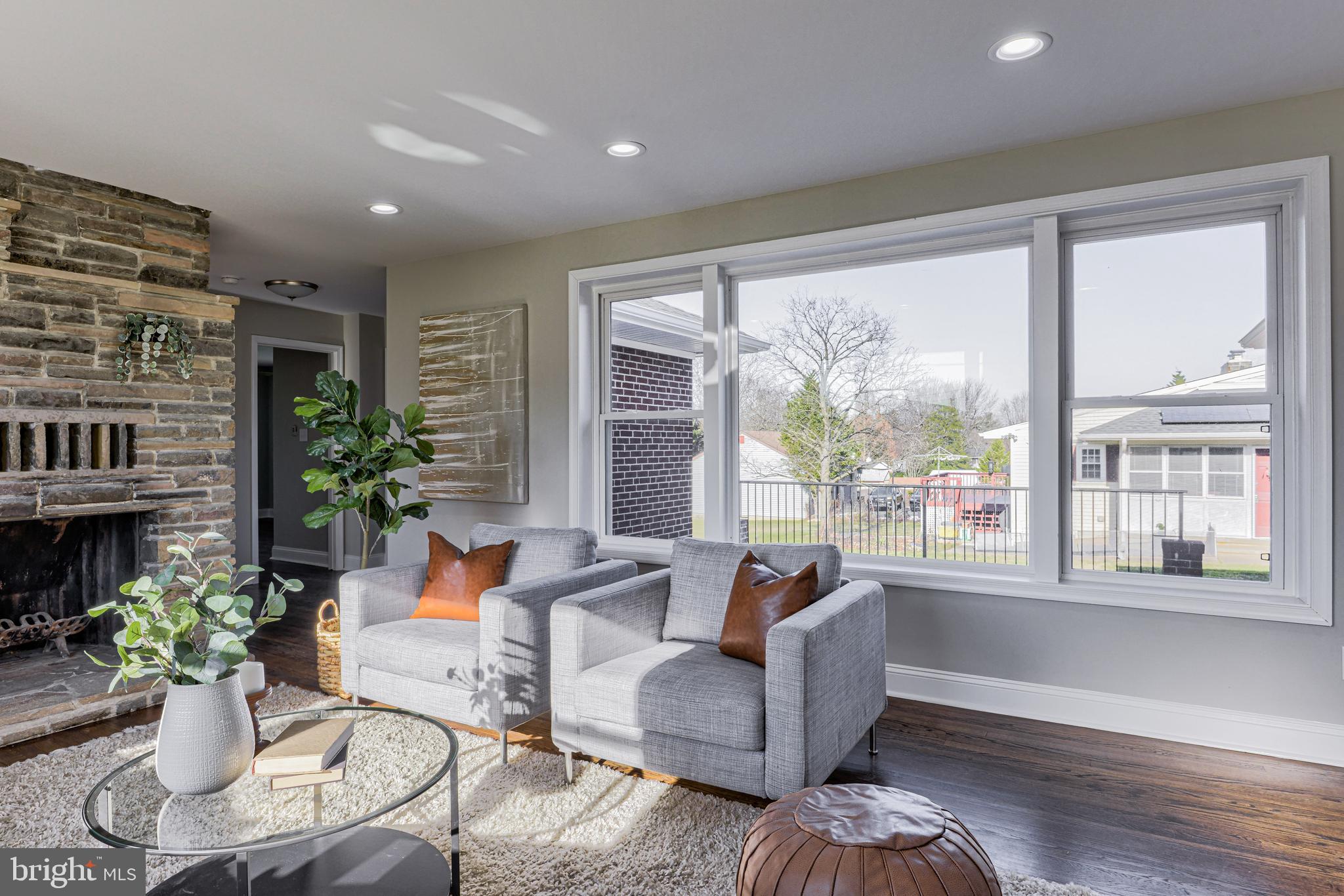 9205 Ravenwood Road Baltimore, MD 21237 - Photo 5 of 43 Gallery Image 5