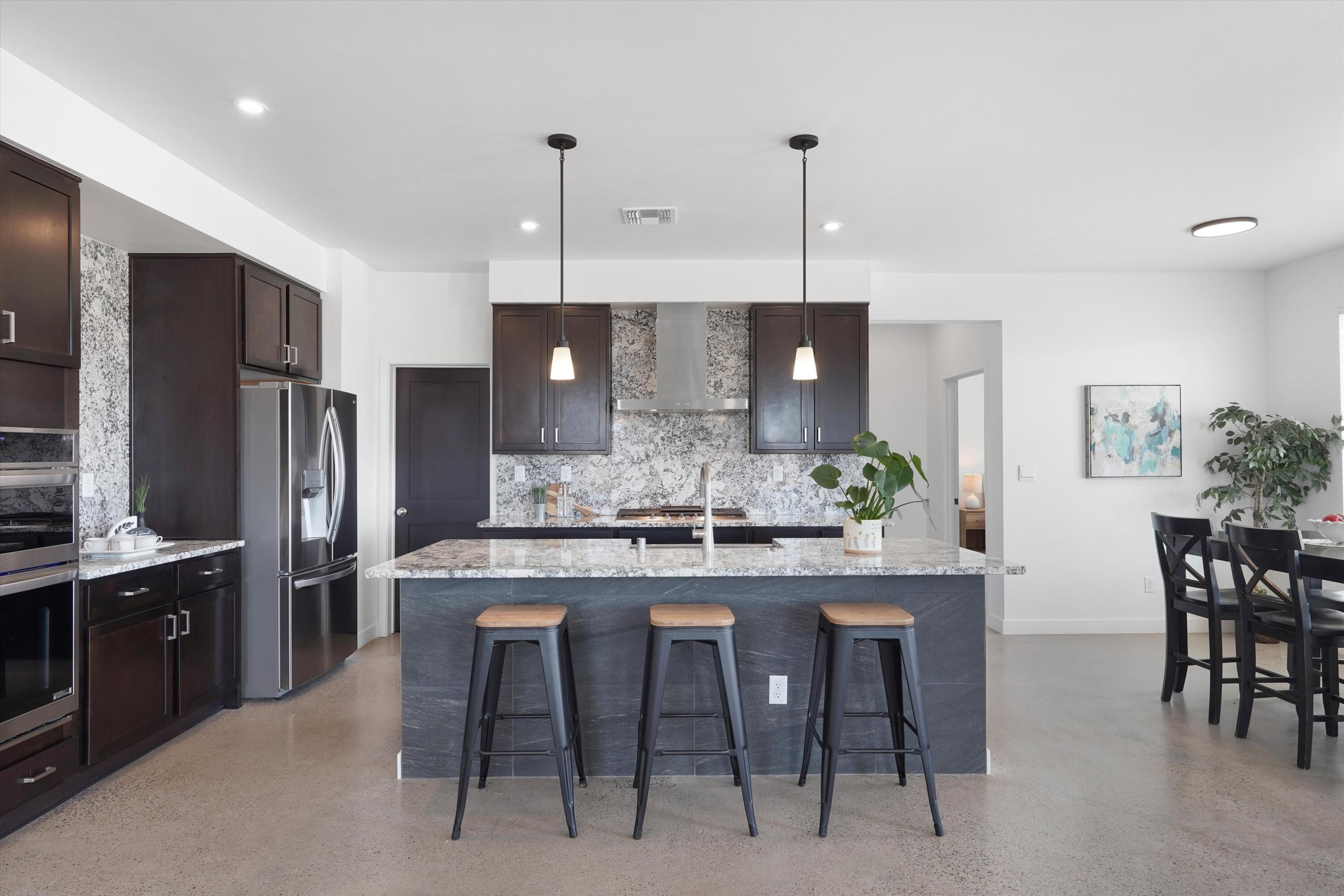 609 2nd Street Northeast Rio Rancho, NM 87124 - Photo 14 of 72 Gallery Image 14