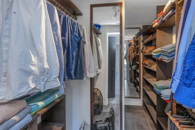 $535,000 | 4915 Pennsbury Drive, Tampa, FL 33624