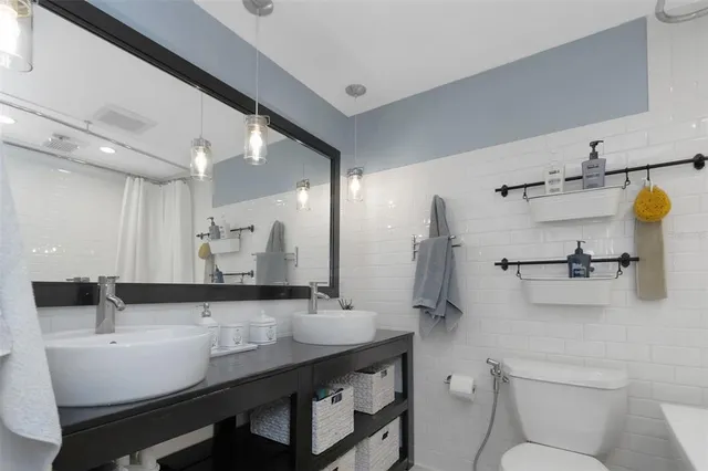 $535,000 | 4915 Pennsbury Drive, Tampa, FL 33624