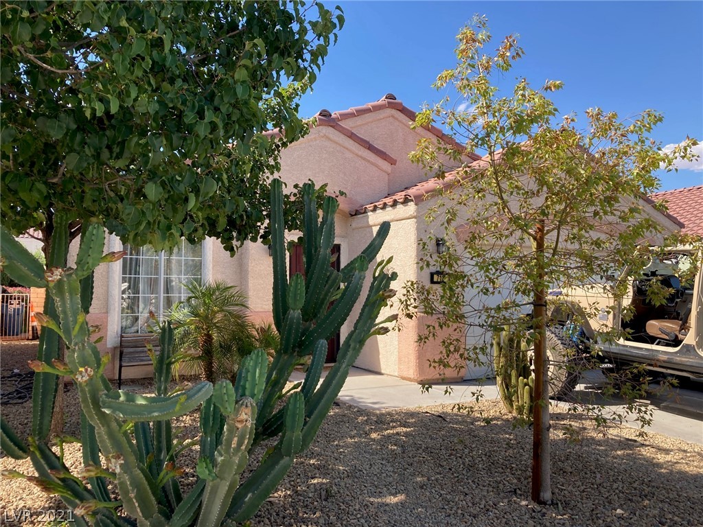 712 Rising Brook Drive Henderson, NV 89011 - Photo 1 of 9 Gallery Image 1