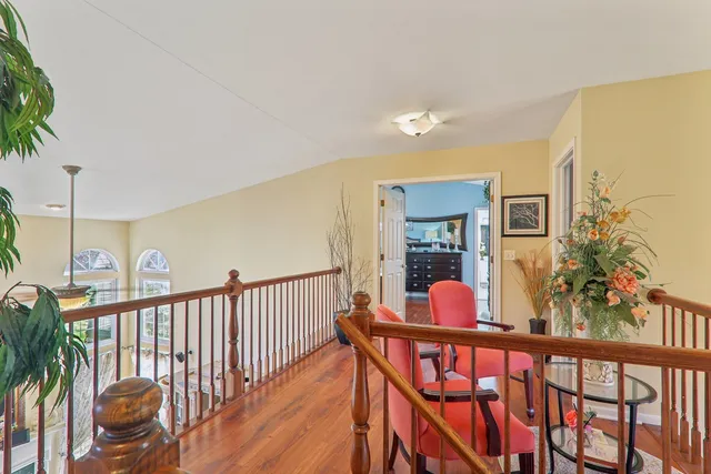 $499,999 | 18466 West Springwood Drive, Grayslake, IL 60030