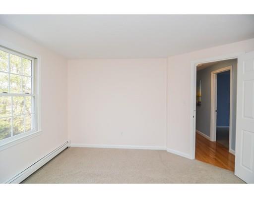 7 Cub's Path Hopkinton, MA 01748 - Photo 17 of 30 Gallery Image 17