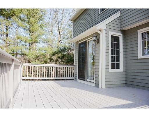 7 Cub's Path Hopkinton, MA 01748 - Photo 3 of 30 Gallery Image 3