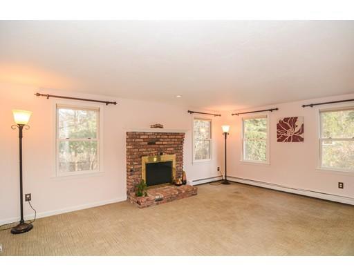 7 Cub's Path Hopkinton, MA 01748 - Photo 6 of 30 Gallery Image 6