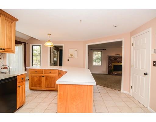 7 Cub's Path Hopkinton, MA 01748 - Photo 10 of 30 Gallery Image 10