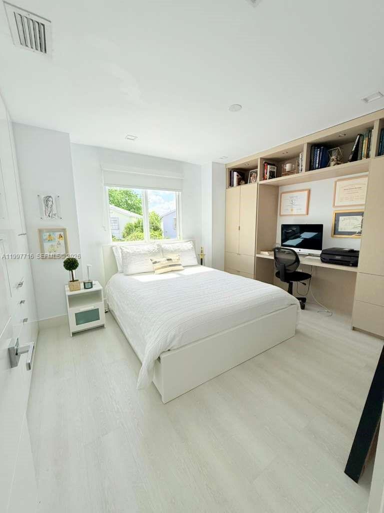9437 Southwest 145th Place Miami, FL 33186 - Photo 12 of 24
