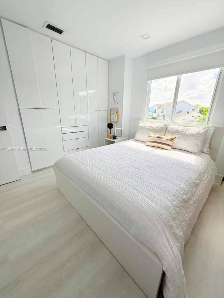 9437 Southwest 145th Place Miami, FL 33186 - Photo 15 of 24