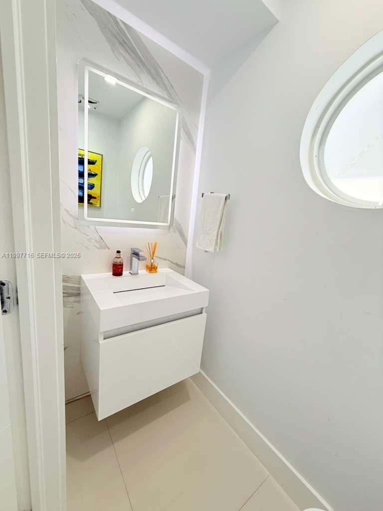 9437 Southwest 145th Place Miami, FL 33186 - Photo 10 of 24