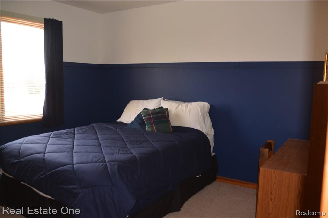 4232 Oak Tree Circle Rochester, MI 48306 - Photo 24 of 39 DSC_0188.JPG