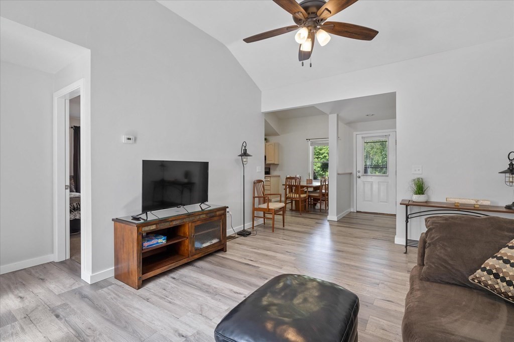 53 Mason Road Dudley, MA 01571 - Photo 15 of 33