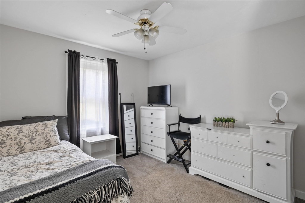 53 Mason Road Dudley, MA 01571 - Photo 22 of 33