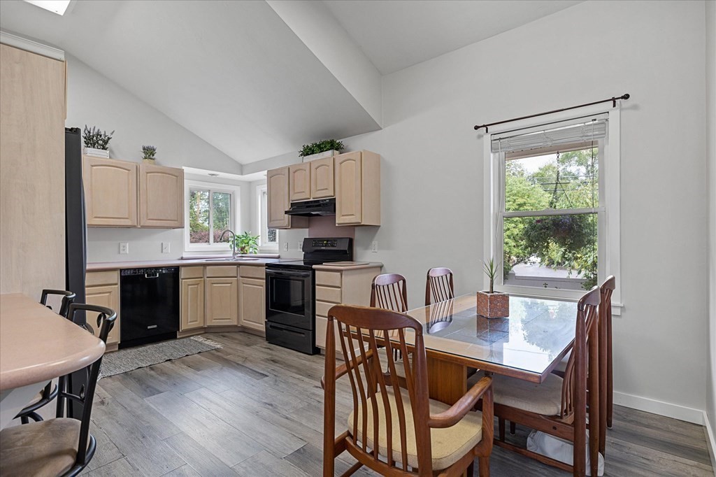 53 Mason Road Dudley, MA 01571 - Photo 8 of 33