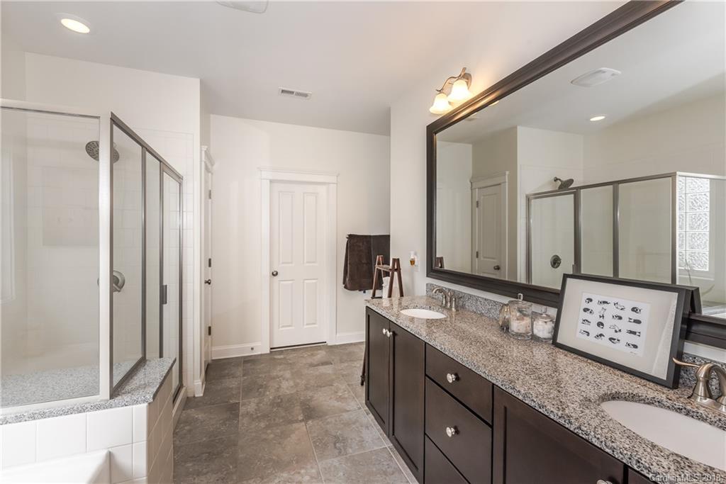 813 Elswick Court, Unit 1424 Fort Mill, SC 29708 - Photo 18 of 36 Gallery Image 18