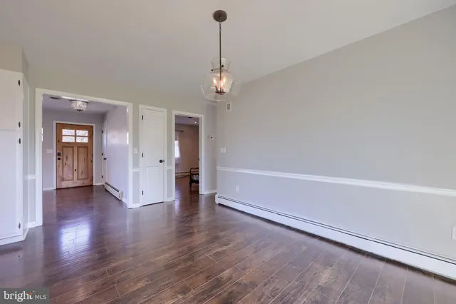 $475,000 | 21 Bittersweet Drive, Hershey, PA 17033