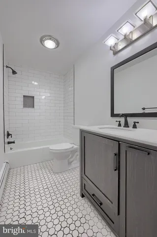 $475,000 | 21 Bittersweet Drive, Hershey, PA 17033