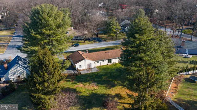 $475,000 | 21 Bittersweet Drive, Hershey, PA 17033