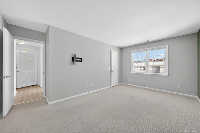 $239,900 | 276 Temple Hill Road, Unit 1506, New Windsor, NY 12553