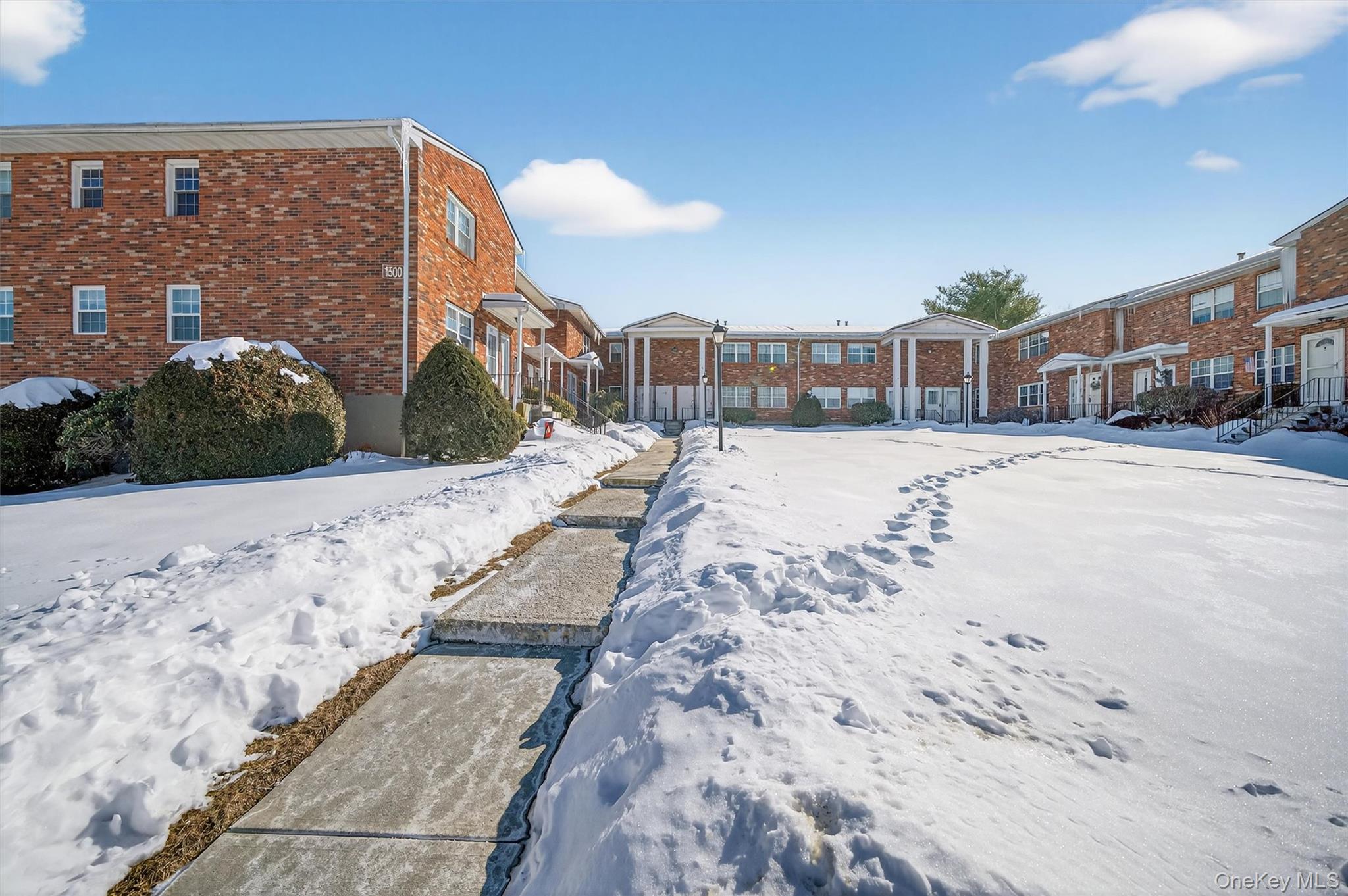 276 Temple Hill Road, Unit 1506 New Windsor, NY 12553 - Photo 20 of 26