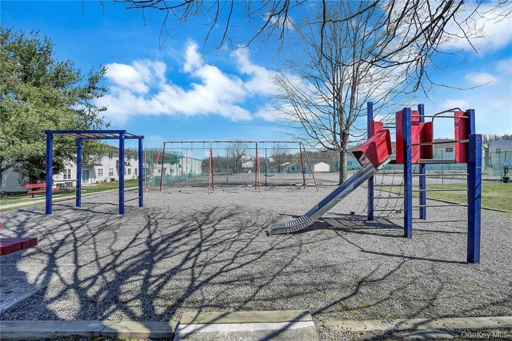 276 Temple Hill Road, Unit 1506 New Windsor, NY 12553 - Photo 24 of 26