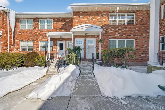 $239,900 | 276 Temple Hill Road, Unit 1506, New Windsor, NY 12553