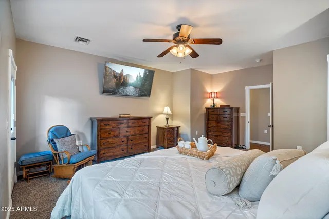 $1,500,000 | 31 East County Road, Nutrioso, AZ 85932