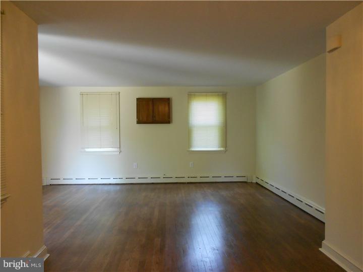 204 Rogers Road Trooper, PA 19403 - Photo 3 of 7 Living Room