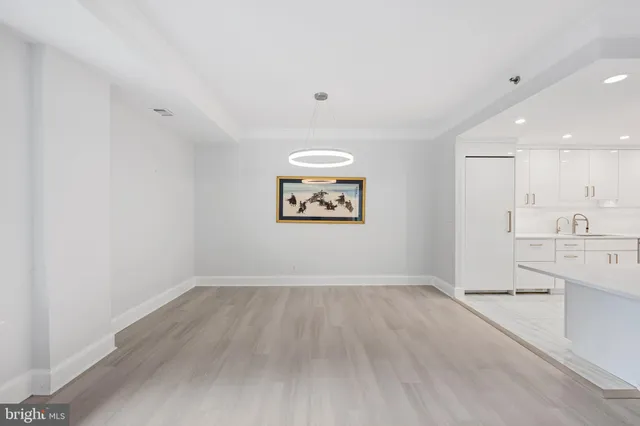 $725,000 | 8101 Connecticut Avenue, Unit N109, Chevy Chase, MD 20815