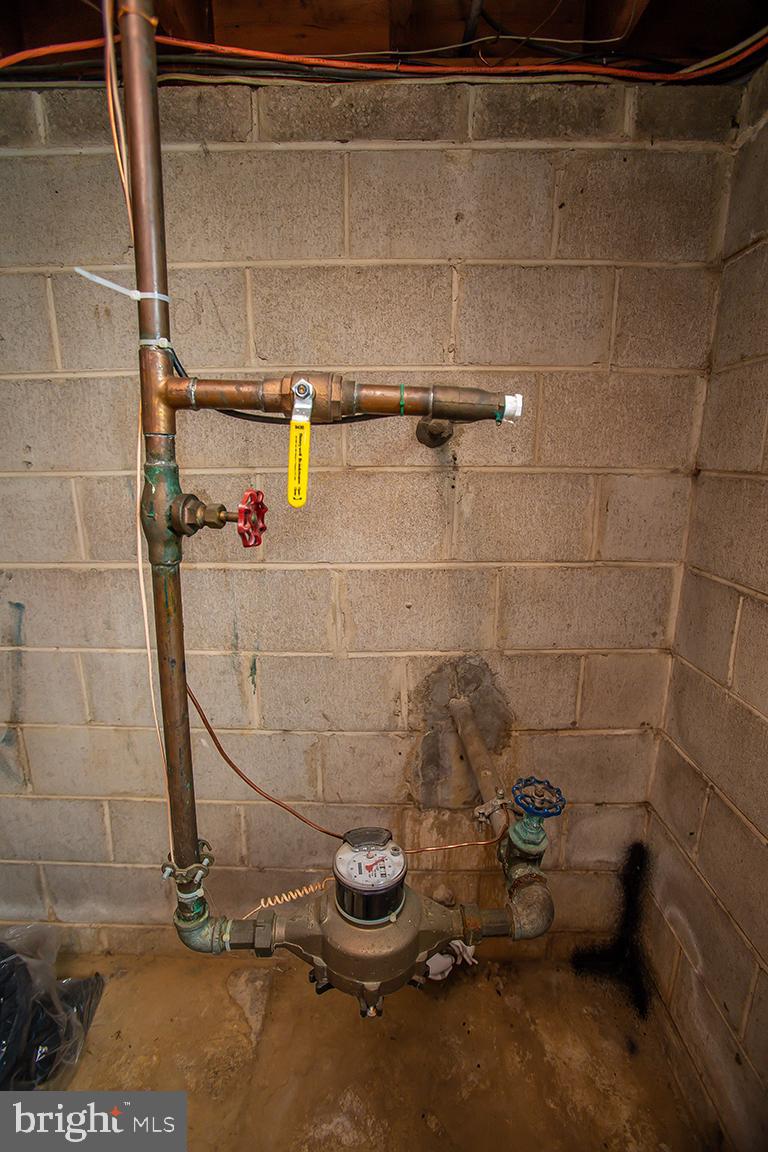 1232 Harding Road Vineland, NJ 08361 - Photo 29 of 29 a bathroom with a sink