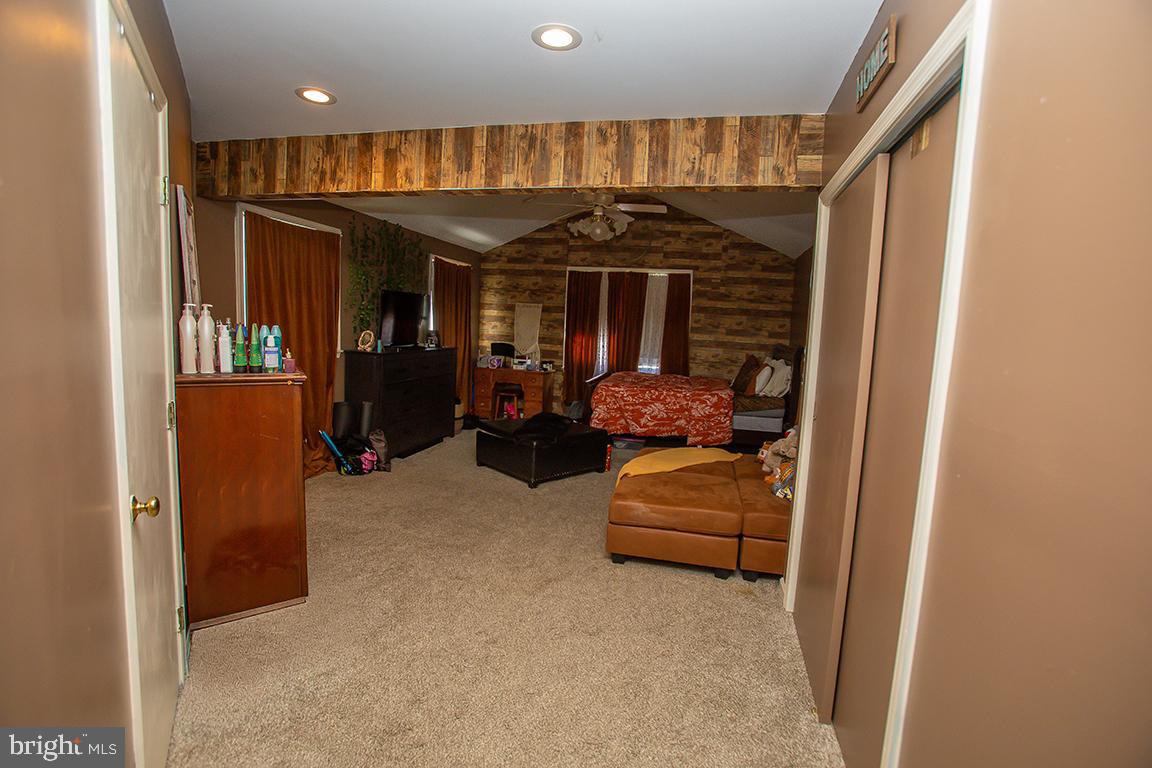 1232 Harding Road Vineland, NJ 08361 - Photo 7 of 29 a view of livingroom with furniture