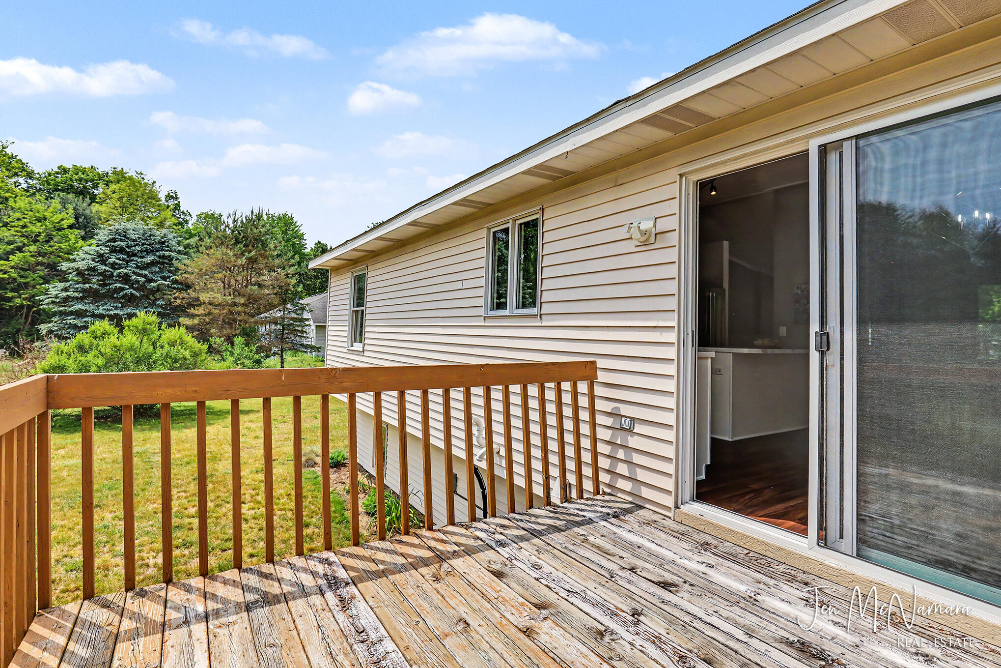4050 Rector Street Northeast Rockford, MI 49341 - Photo 23 of 32 Slider to Deck