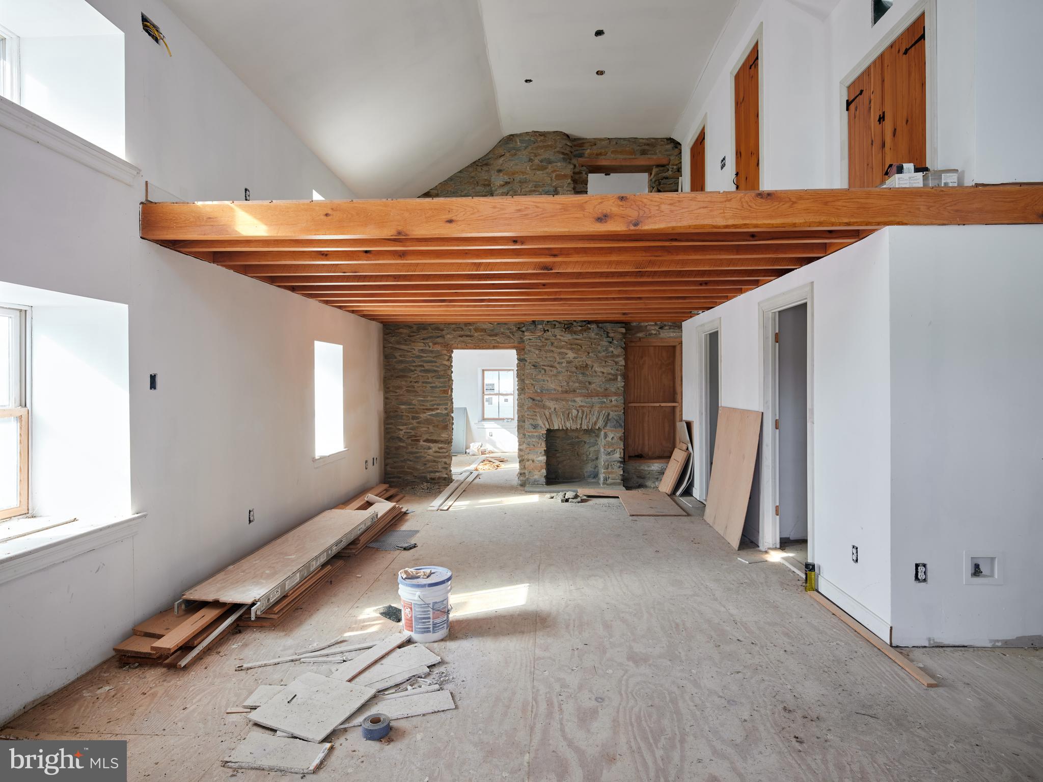 1441 Elephant Road Perkasie, PA 18944 - Photo 4 of 28