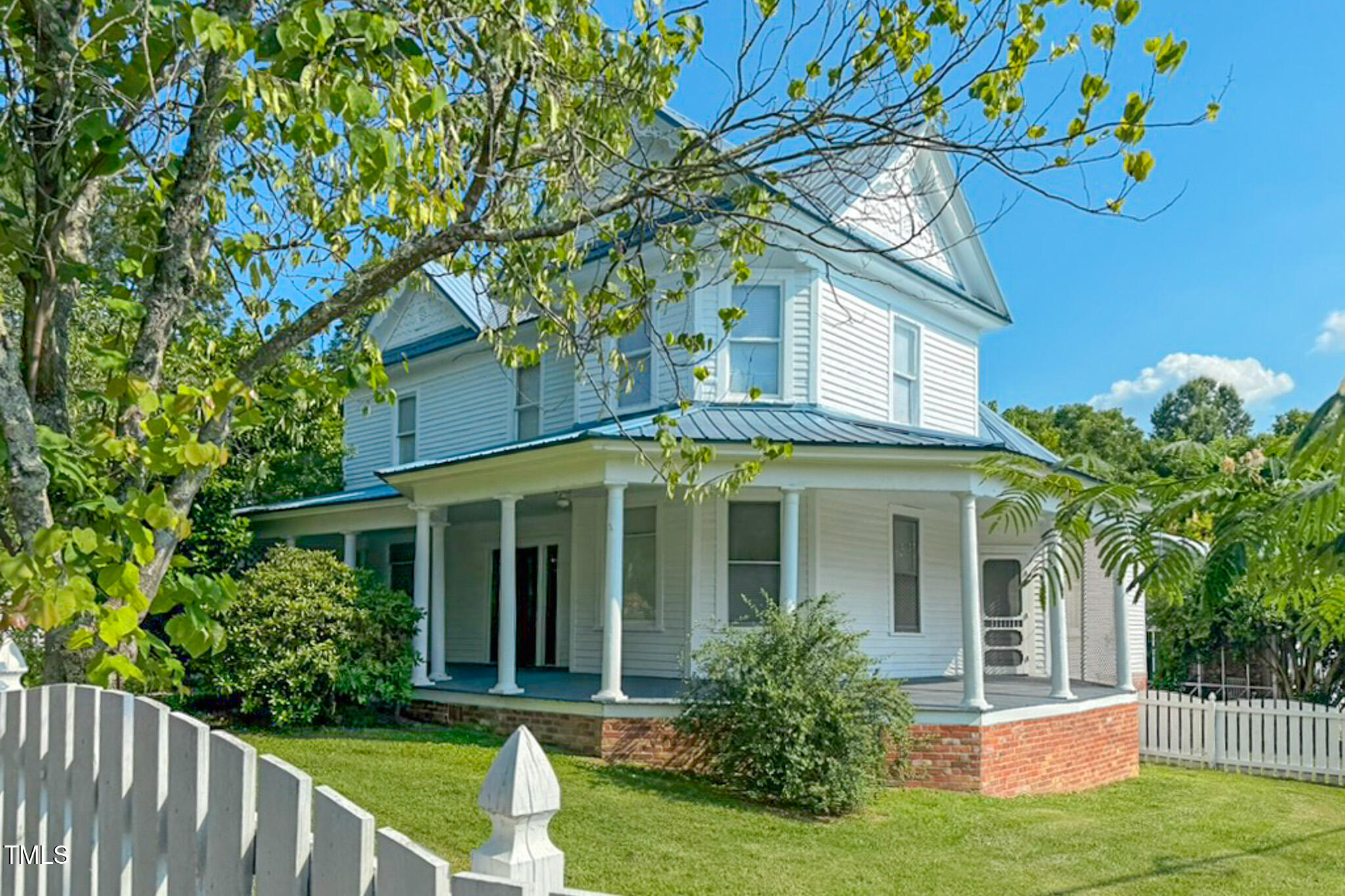 29 Oak Street Roxboro, NC 27573 - Photo 2 of 52 1a