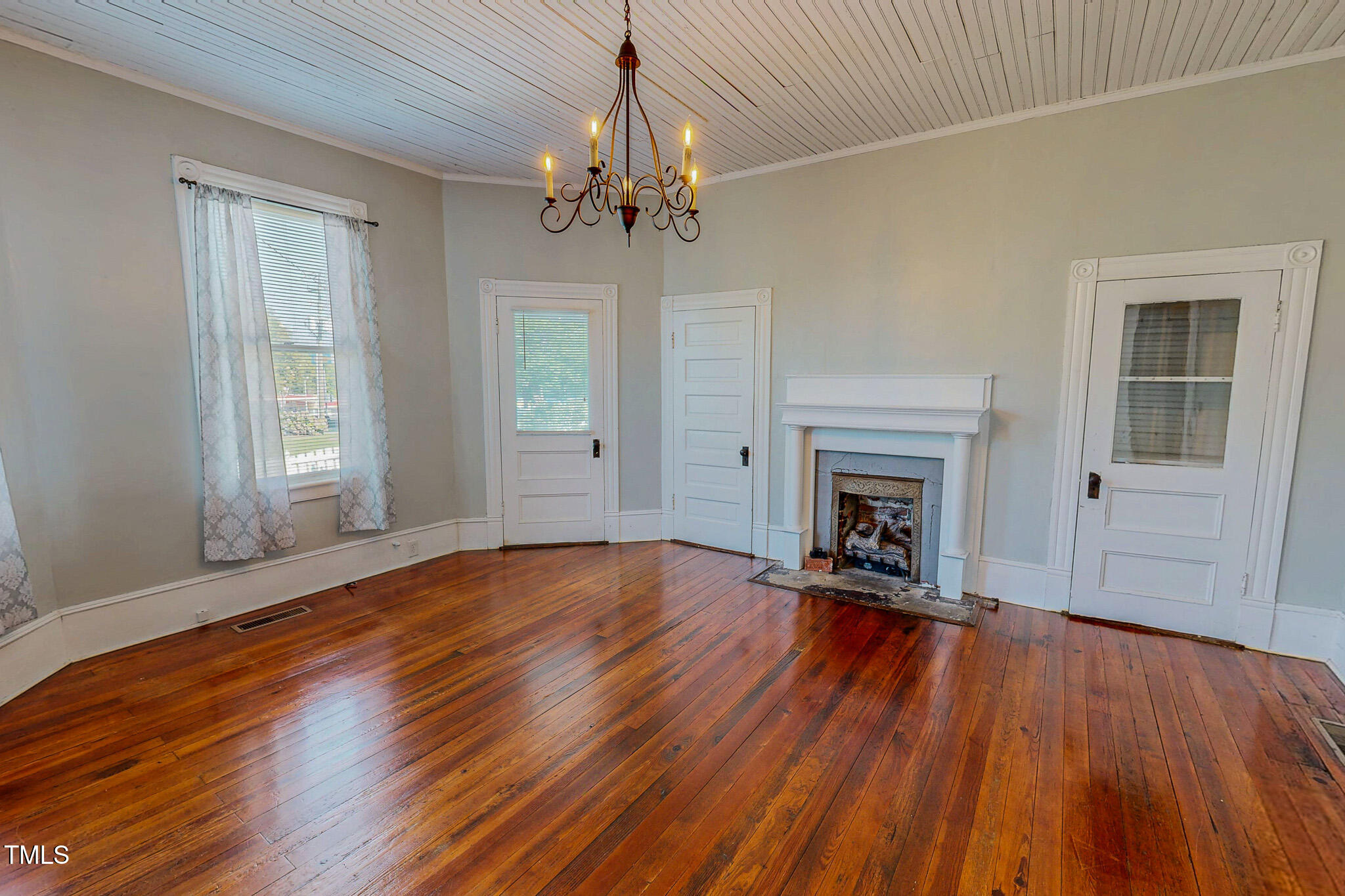 29 Oak Street Roxboro, NC 27573 - Photo 23 of 52 21