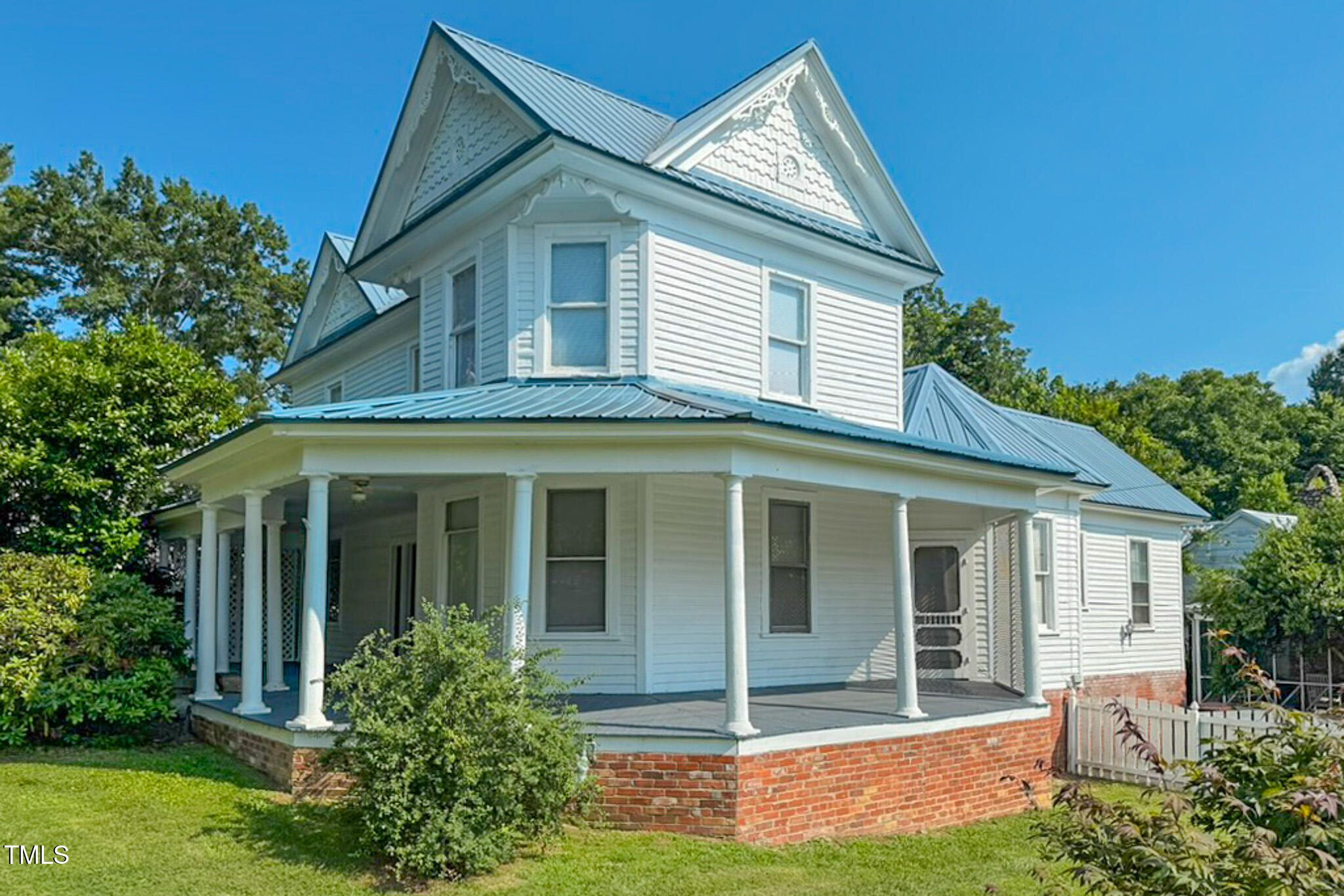 29 Oak Street Roxboro, NC 27573 - Photo 10 of 52 9