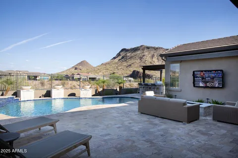 $2,225,000 | 10905 North 137th Street, Scottsdale, AZ 85259