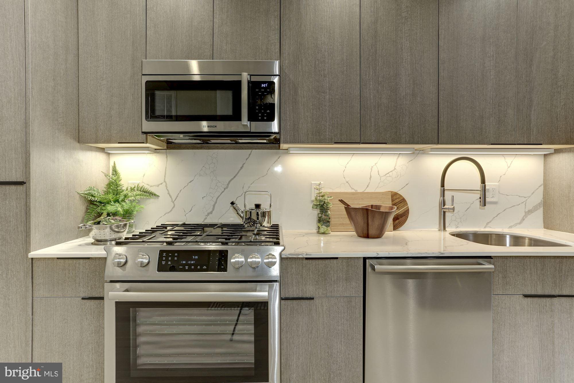 1747 T Street Northwest, Unit 1 Washington, DC 20009 - Photo 12 of 18