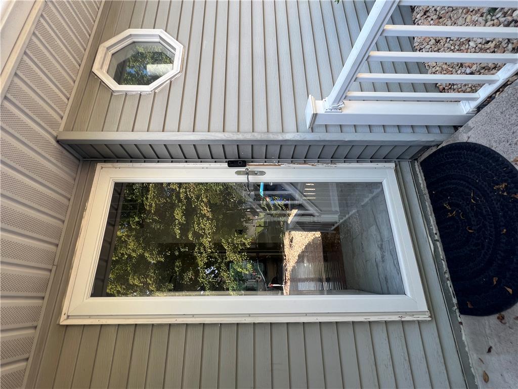 896 Briarstone Road Bethlehem, PA 18017 - Photo 3 of 37 An inviting entryway is framed by a glass storm door.