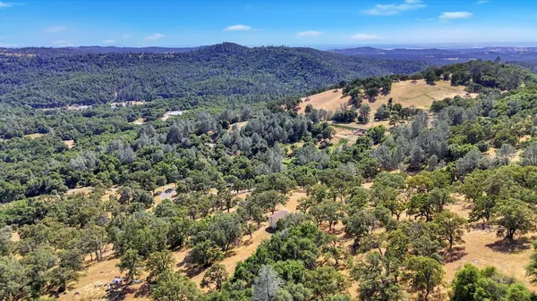 $479,000 | 14956 Ballantree Lane, Grass Valley, CA 95949