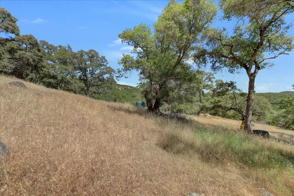 $479,000 | 14956 Ballantree Lane, Grass Valley, CA 95949