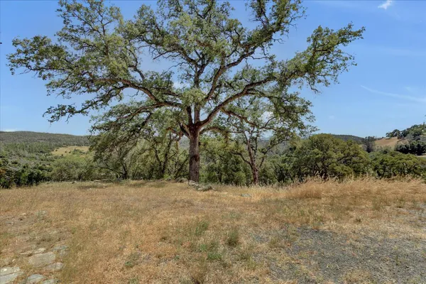 $479,000 | 14956 Ballantree Lane, Grass Valley, CA 95949